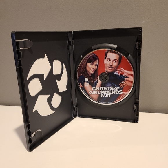 Ghost of Girlfriends Past DVD - Picture 4 of 4